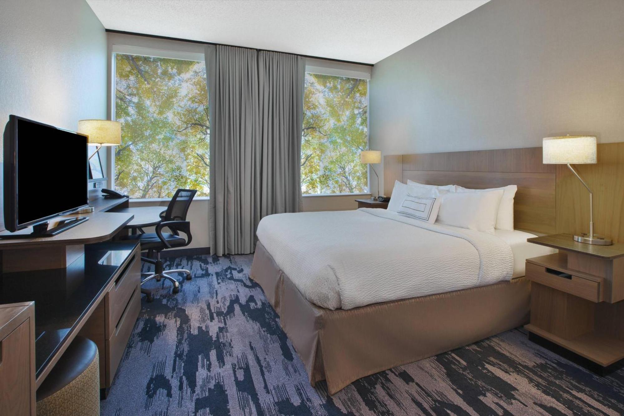 Fairfield Inn & Suites By Marriott Milwaukee Downtown Exteriör bild