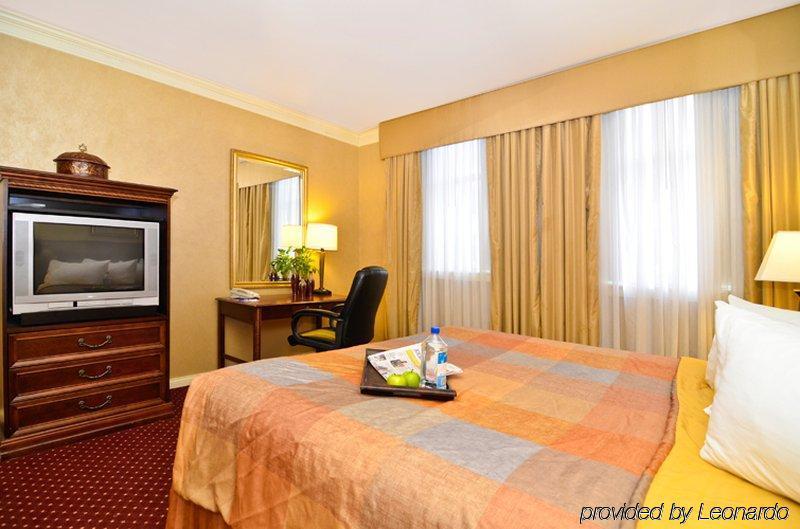 Fairfield Inn & Suites By Marriott Milwaukee Downtown Rum bild