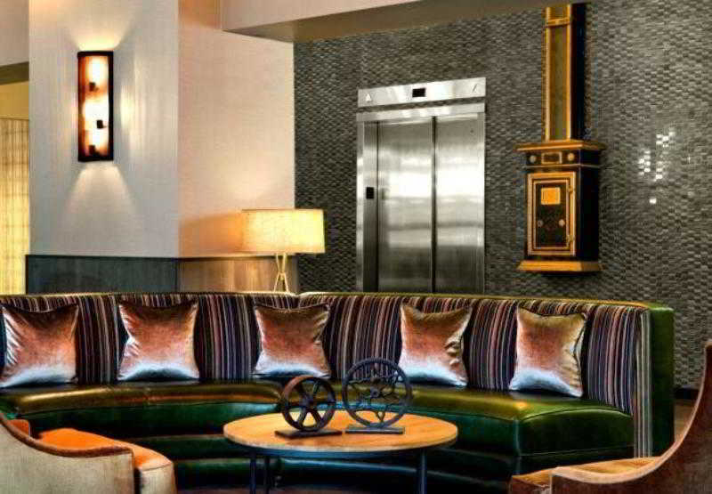 Fairfield Inn & Suites By Marriott Milwaukee Downtown Exteriör bild